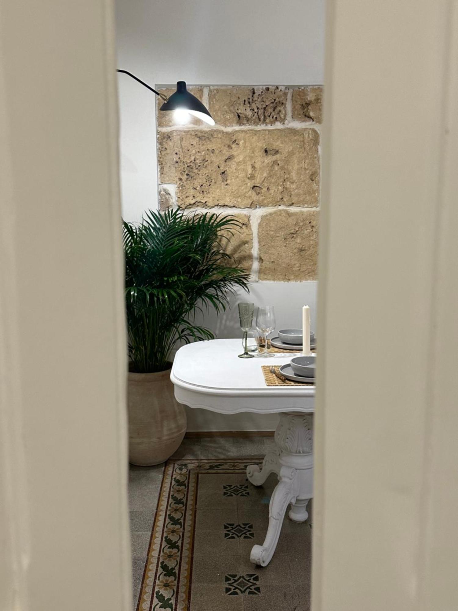 F Home نوتو المظهر الخارجي الصورة